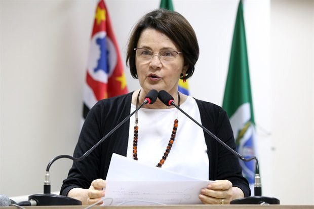Nancy pede informações sobre programa para alimentação escolar em casa